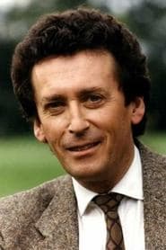 Robert Powell actor profile photo