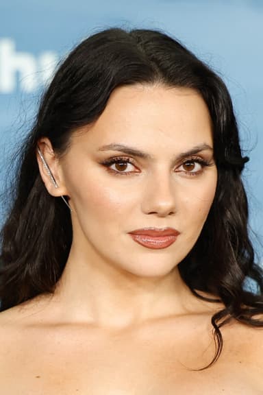 Dafne Keen profile photo