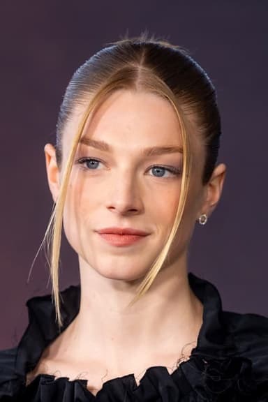 Hunter Schafer profile photo