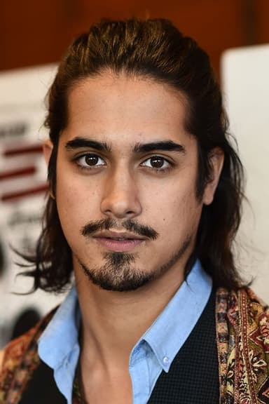 Avan Jogia profile photo