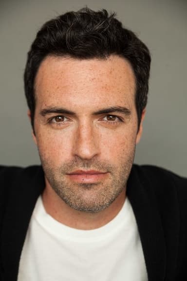 Reid Scott profile photo