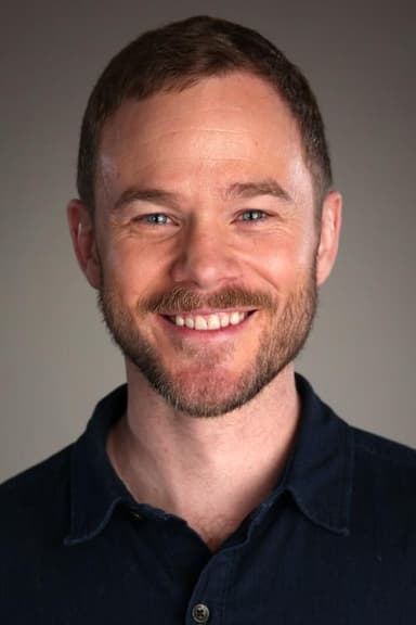 Aaron Ashmore profile photo