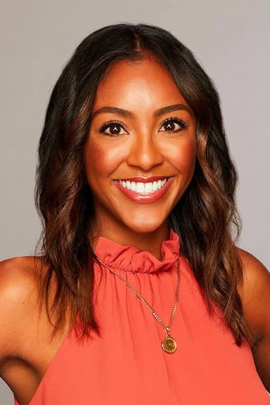 Tayshia Adams profile photo