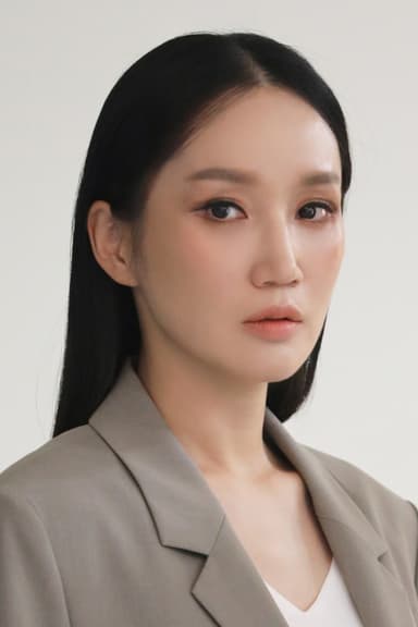 Park Bo-kyung profile photo
