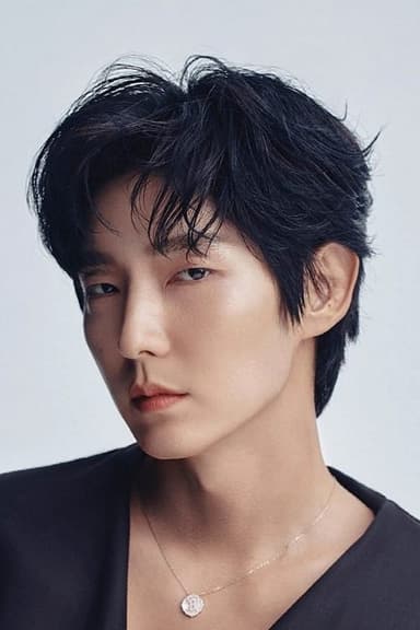 Lee Joon-gi profile photo