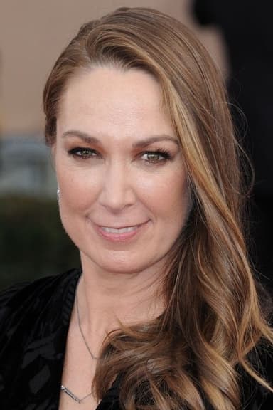 Elizabeth Marvel profile photo