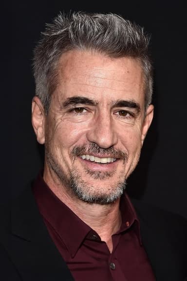 Dermot Mulroney profile photo