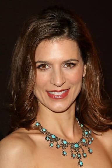 Perrey Reeves profile photo